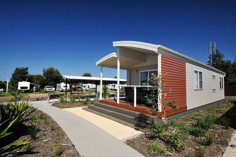 NRMA Stockton Beach Holiday Park - Whitsundays Accommodation 2