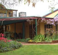 Willowlake Cottages - Whitsundays Accommodation