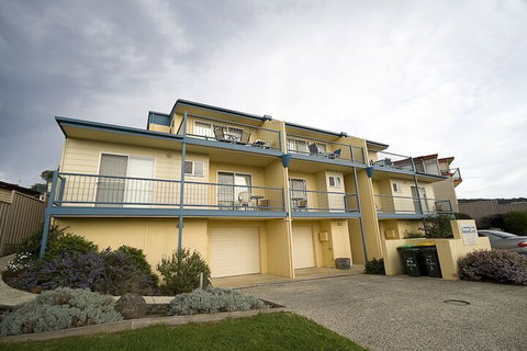 Lorne Ocean Sun Apartments - Whitsundays Accommodation 6