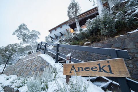 Aneeki Ski Lodge - Whitsundays Accommodation 0