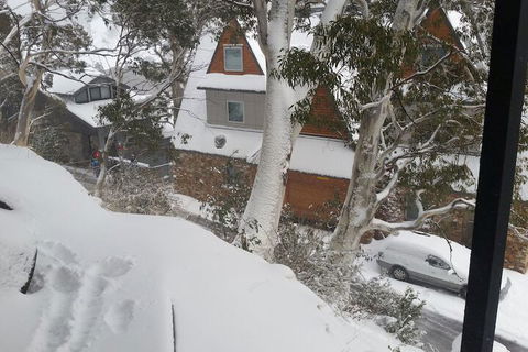 Aneeki Ski Lodge - Whitsundays Accommodation 1