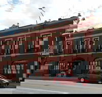 Mandelson's of Goulburn - Whitsundays Accommodation