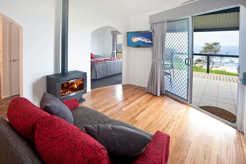 SURFBEACH HOLIDAY PARK - Whitsundays Accommodation 5