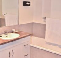 Swagsman Motel Miles - Whitsundays Accommodation