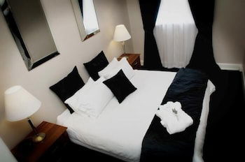The Customs House B&B - Whitsundays Accommodation 4
