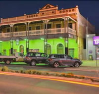 Albion Shamrock Hotel Motel - Whitsundays Accommodation
