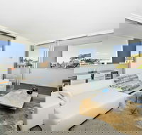 Bondi Beach Apartments - Whitsundays Accommodation