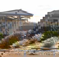 Linger Longer Accommodation SA - Whitsundays Accommodation