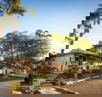 Lakeview Hotel Motel - Whitsundays Accommodation