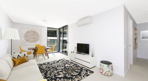 CityStyle Executive Apartments Belconnen - Whitsundays Accommodation 2