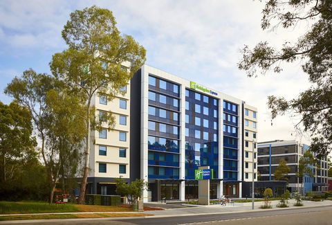 Holiday Inn Express Sydney Macquarie Park, An IHG Hotel - Whitsundays Accommodation 1