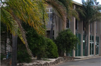 Rivers Inn Sale - Whitsundays Accommodation 0