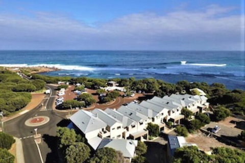 Yallingup Beach Resort - Whitsundays Accommodation 0