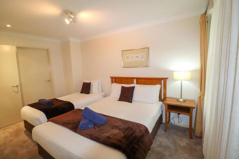 Dollarbird Treetops Townhouse - Whitsundays Accommodation 3