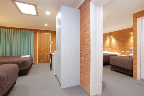 Sapphire Palms Motel - Whitsundays Accommodation 6