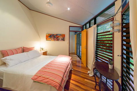 The Dome House - Whitsundays Accommodation 4