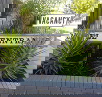 Warrina Motor Inn - Whitsundays Accommodation