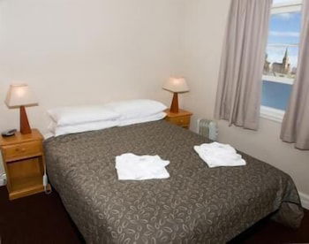Alpine Hotel - Whitsundays Accommodation 6