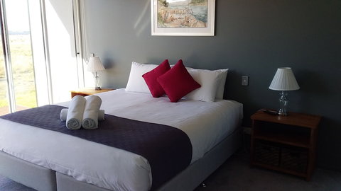 Pelican Point Sanctuary - Whitsundays Accommodation 2