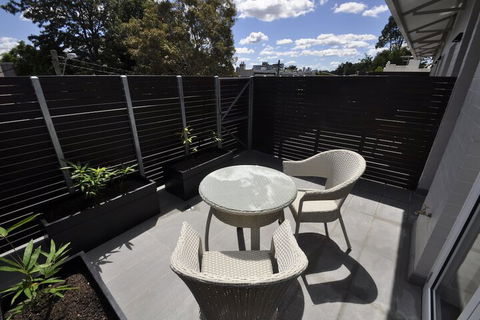 Glebe Furnished Apartments - Whitsundays Accommodation 6