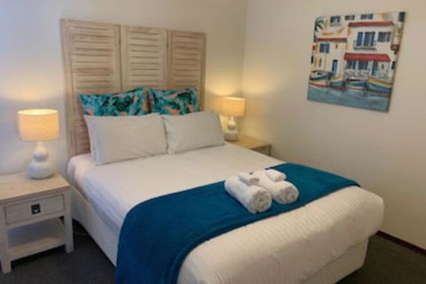 Scarborough Beach Front Resort Shell 4 - Whitsundays Accommodation 0
