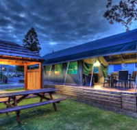 Tathra Beachside - Whitsundays Accommodation