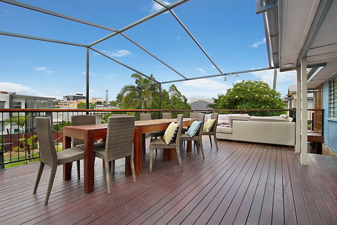 Gladstone Backpackers - Whitsundays Accommodation 6