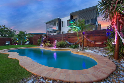 Gladstone Backpackers - Whitsundays Accommodation 0