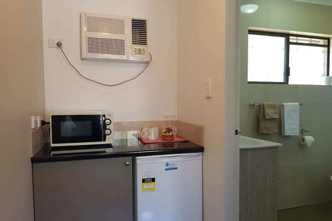Riverpark Maroochy Motel - Whitsundays Accommodation 3