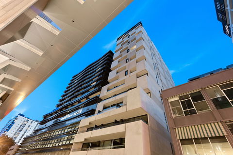District South Yarra - Whitsundays Accommodation 0