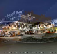 Rose Hotel  Motel - Whitsundays Accommodation
