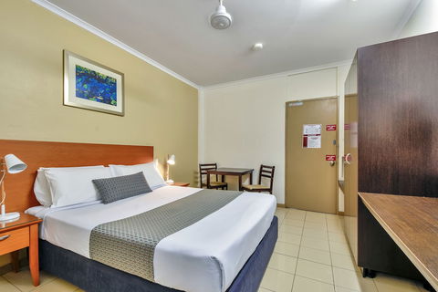Darwin City Edge Motel & Suites - Whitsundays Accommodation 3