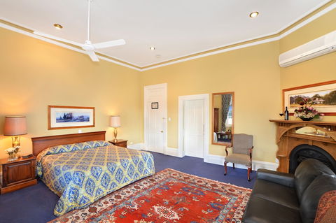 The York Heritage Hotel & Terraces - Whitsundays Accommodation 2