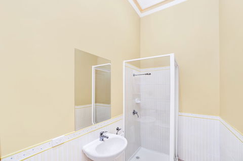 The York Heritage Hotel & Terraces - Whitsundays Accommodation 6