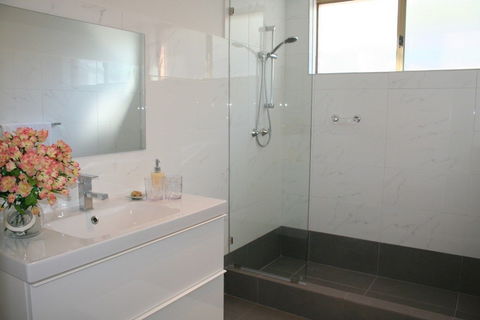 Merridees Place - Whitsundays Accommodation 3