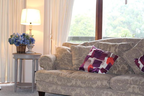 Risehill House - Whitsundays Accommodation 4