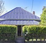 The Grey House - Whitsundays Accommodation