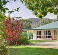 Brookfield Guesthouse - Whitsundays Accommodation
