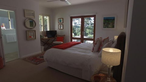 The Ridge Retreat At Mollymook - Whitsundays Accommodation 5