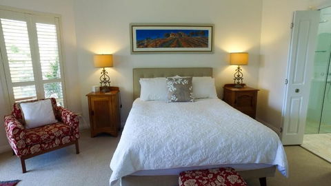 The Ridge Retreat At Mollymook - Whitsundays Accommodation 6