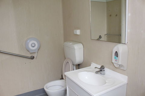 SJ Hostel - Whitsundays Accommodation 6