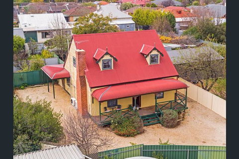 Memory Lane - Whitsundays Accommodation 1