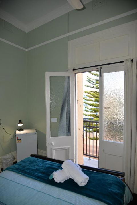 Geraldton Backpackers - Whitsundays Accommodation 6