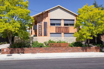 Lake Wendouree Apartments On Grove St - Whitsundays Accommodation 1