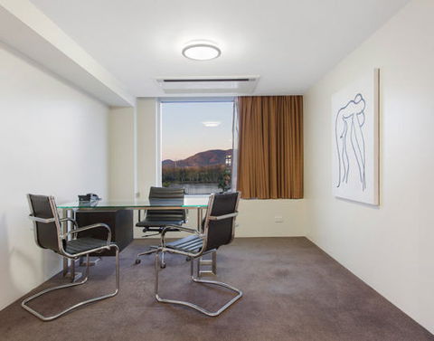 CBD Executive Apartments - Whitsundays Accommodation 11