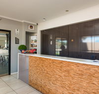 The Stirling Hotel Rockhampton - Whitsundays Accommodation