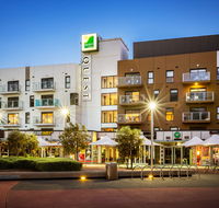 Quest Docklands - Whitsundays Accommodation