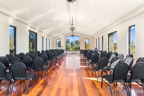 Quality Suites Point Cook Seasons 5 - Whitsundays Accommodation 13