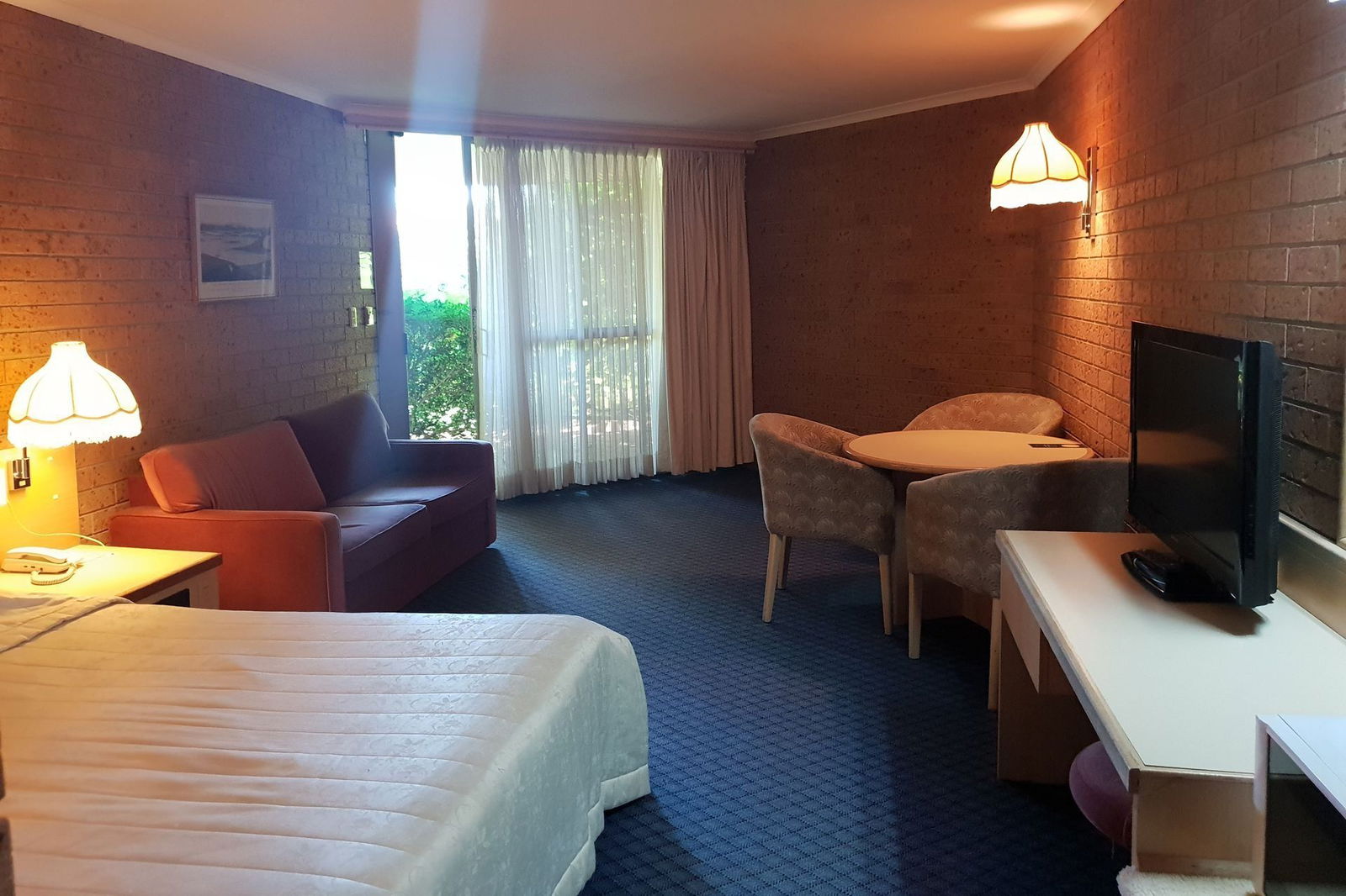 Cassilis NSW Whitsundays Accommodation