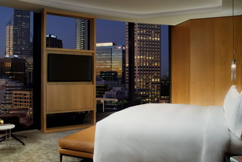 The Ritz-Carlton Perth - Whitsundays Accommodation 11